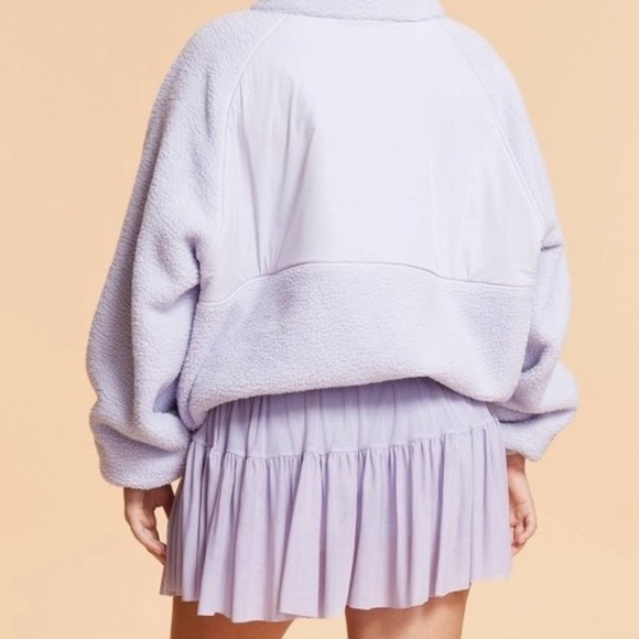 Blogilates/ Target…. Brand new with tags. Campfire fleece - Picture 2 of 3